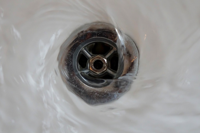Best Ways To Unclog A Slow Draining, How To Unblock Slow Draining Bathroom Sink