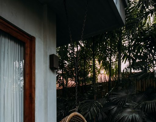Low Carbon Buildings | 7 signs you need a new chair to sit on