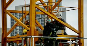 Factors to Consider When Choosing a Safety Harness