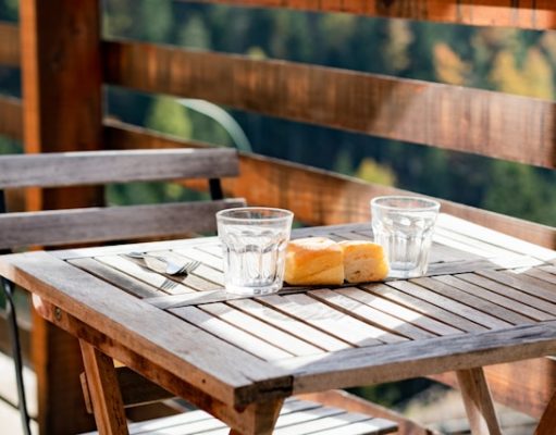 Outdoor Bar
