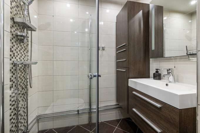 bathroom specialist reviews