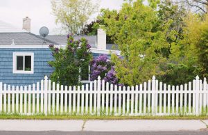 recycled plastic fencing