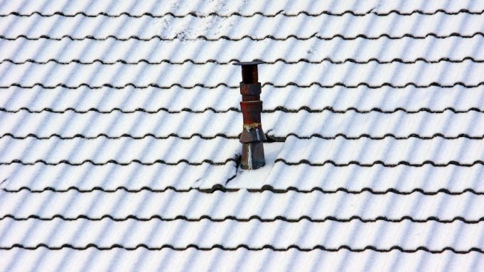 flat roof vs pitched roof