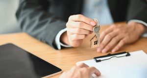 Low Carbon Buildings | Essential Guide to Fencing Installation and Maintenance Tips