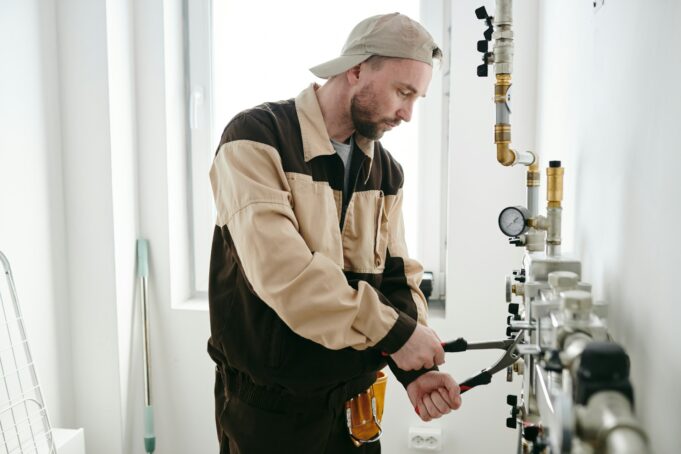 getty-images-ARzmMjwiMrc-unsplash Low Carbon Buildings | What Every Homeowner Should Know Before an Oil Tank Replacement