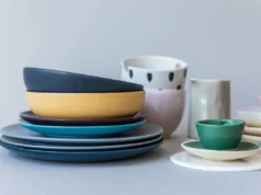 Denby Pottery closure end
