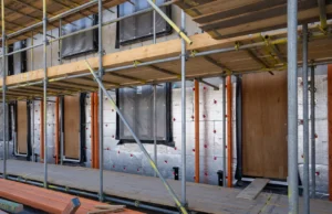 Building and Renovation in Hertfordshire: The Role of Safe Site Access Low Carbon Buildings | Building and Renovation in Hertfordshire: The Role of Safe Site Access