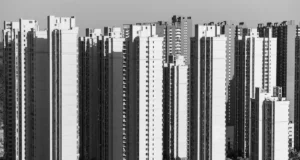 Vauxhall Square tower approval secured by four-to-three vote as Historic England warns of Westminster harm Vauxhall Square tower approval